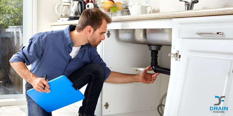 Benefits of Hiring Professional Plumbers